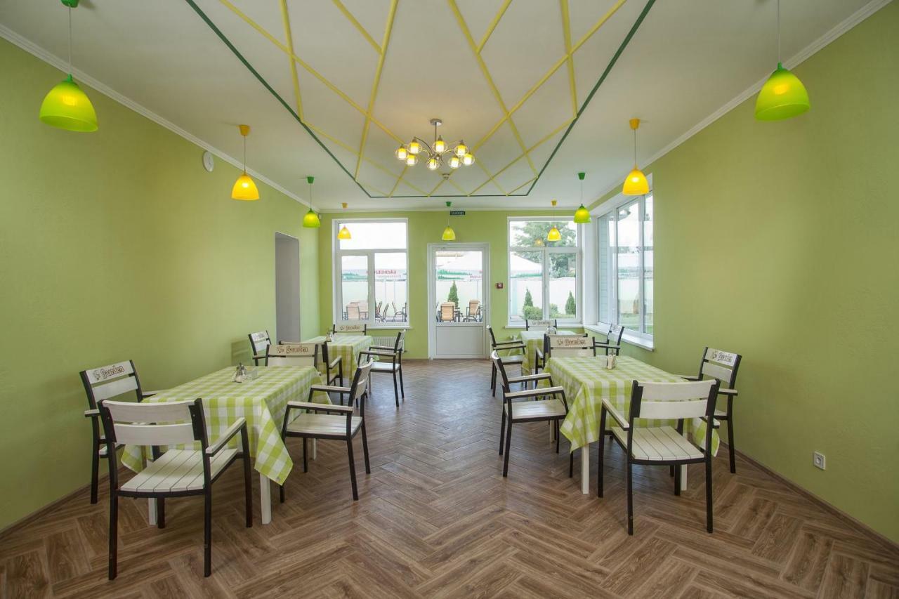 Hotel FanFan Odessa Exterior foto